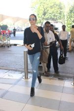 Sridevi snapped at airport on 12th Dec 2015